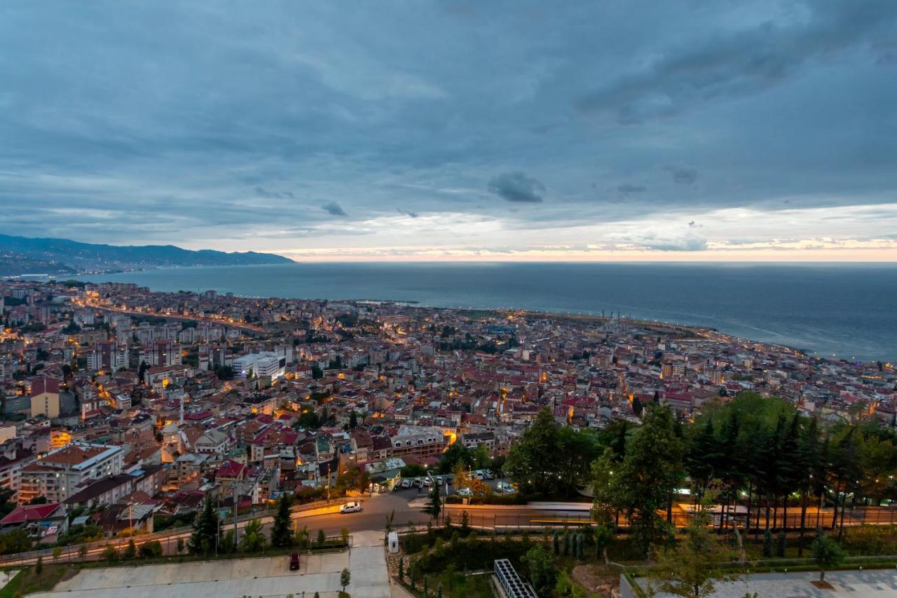 Radisson Blu Hotel Trabzon Esterno foto Nikiti