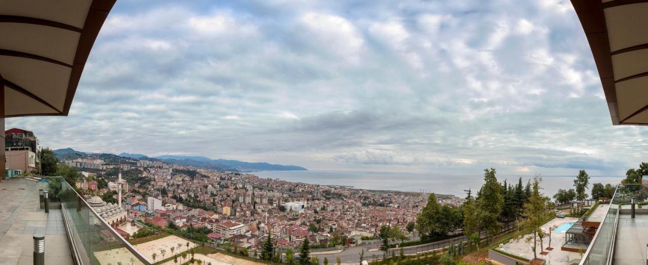 Radisson Blu Hotel Trabzon Esterno foto Panorama of Nikiti