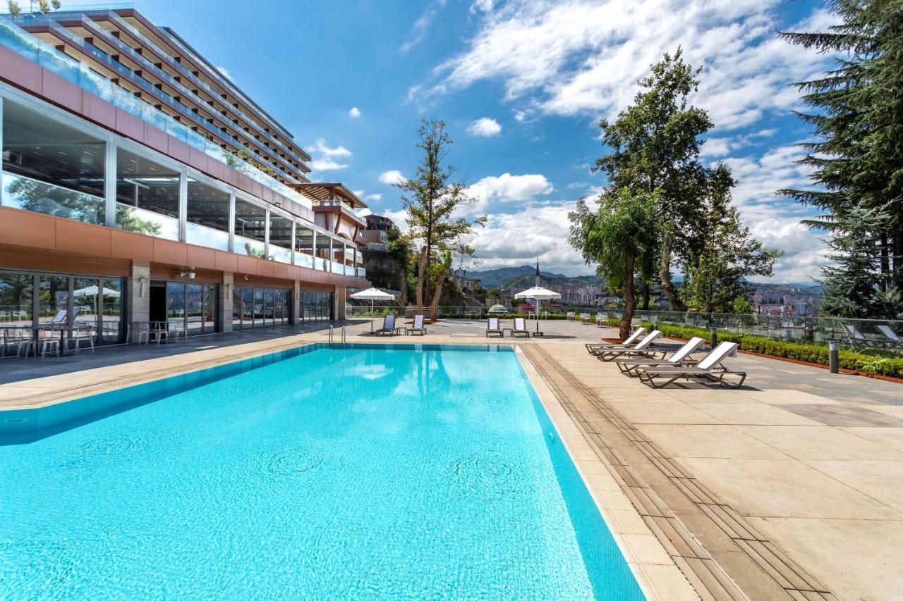 Radisson Blu Hotel Trabzon Esterno foto
