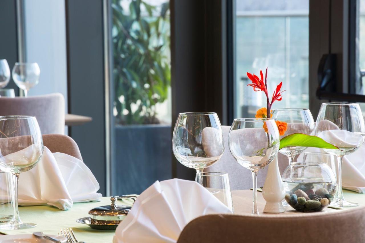 Radisson Blu Hotel Trabzon Esterno foto Restaurant